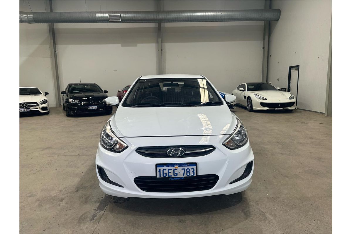 2016 Hyundai Accent Active RB4