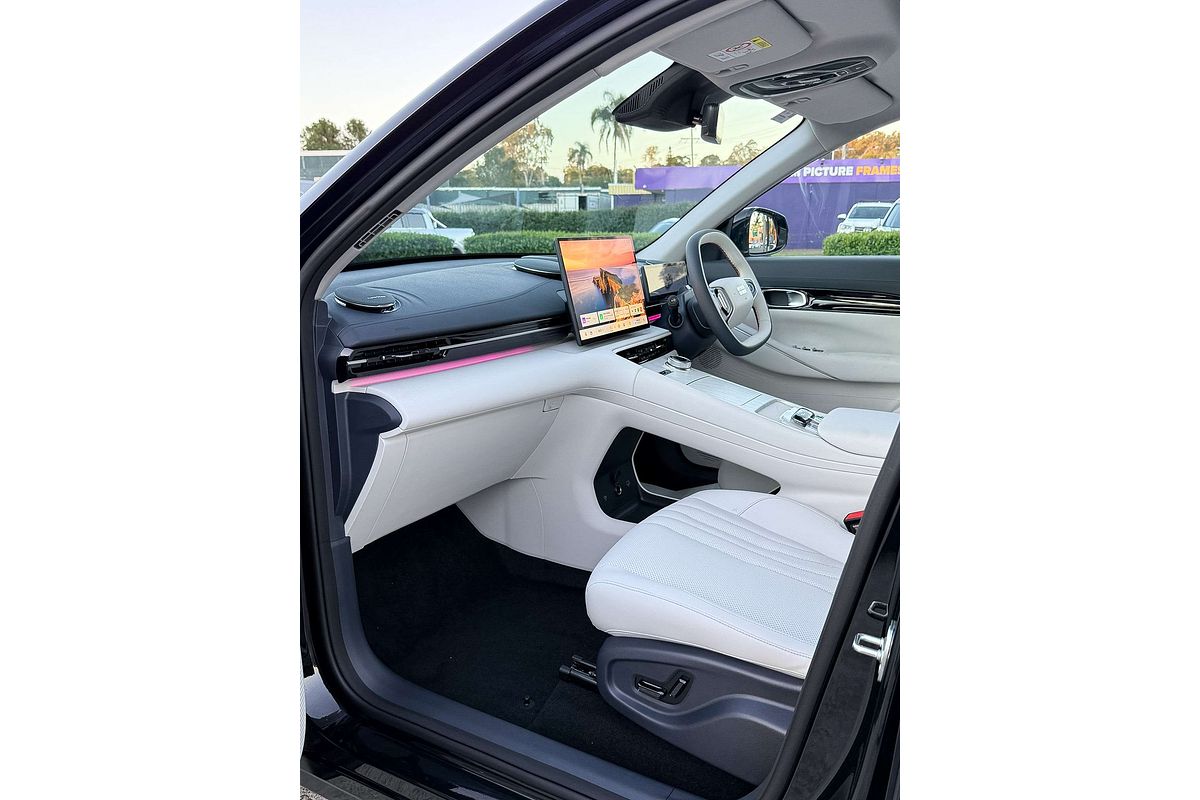 2026 Geely Starray EM-i Inspire Extended Range P145