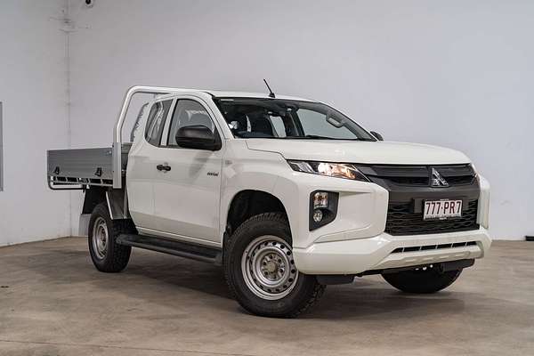 2022 Mitsubishi Triton GLX MR 4X4