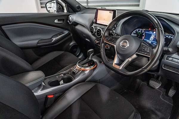 2021 Nissan JUKE ST-L F16