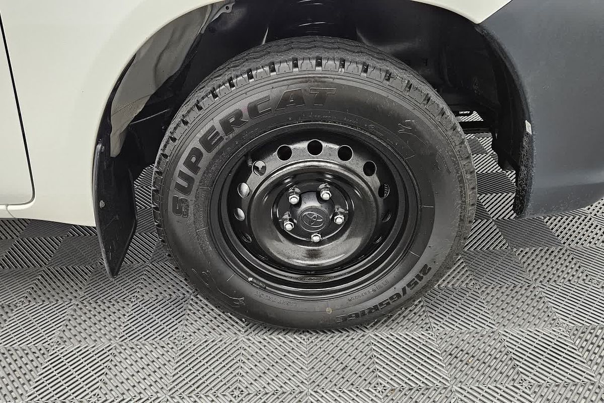 2022 Toyota Hilux Workmate TGN121R Rear Wheel Drive