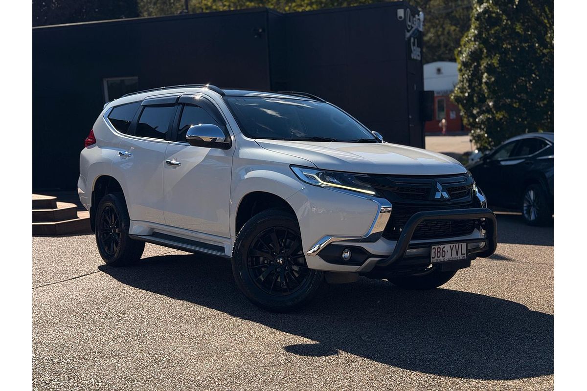 2019 Mitsubishi Pajero Sport Black Edition QE