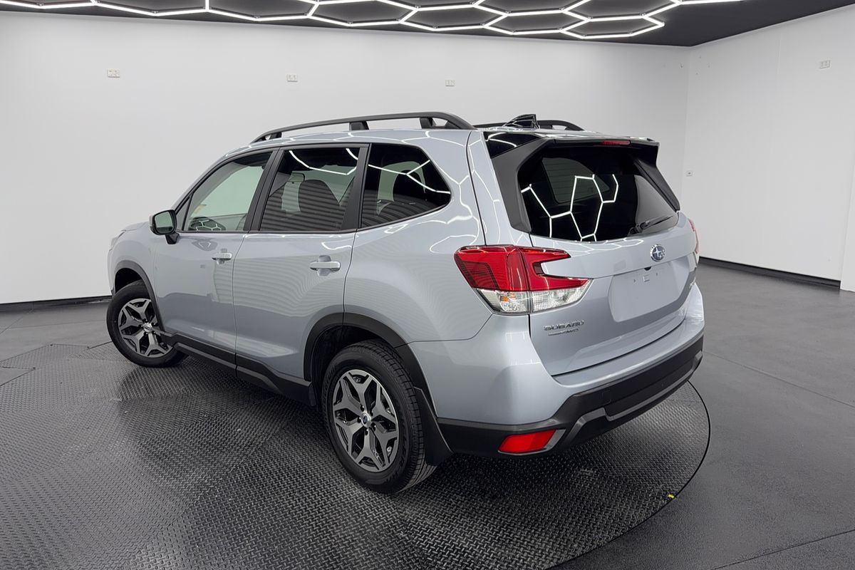 2025 Subaru Forester 2.5i S5