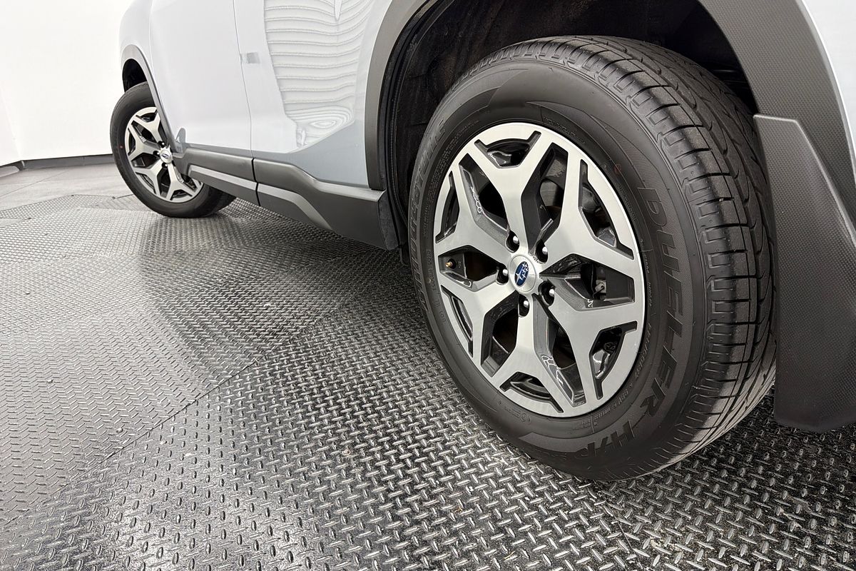 2025 Subaru Forester 2.5i S5