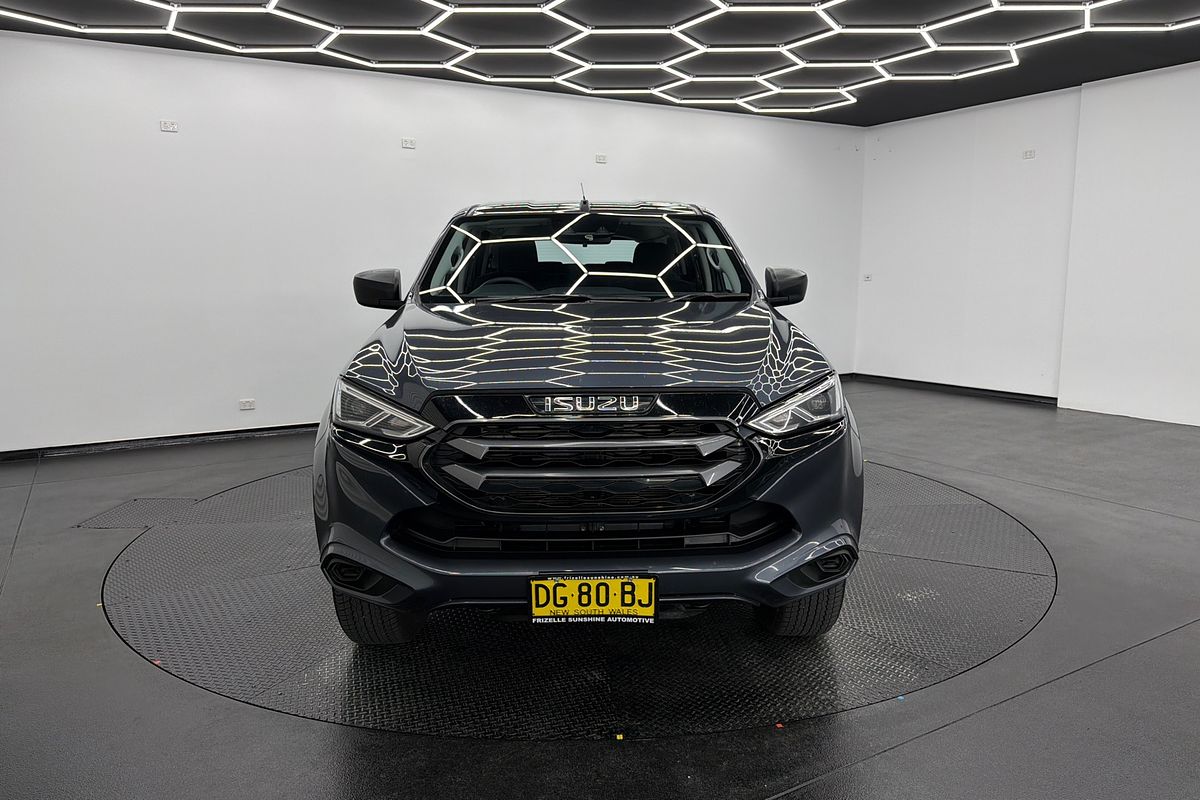 2022 Isuzu MU-X LS-M