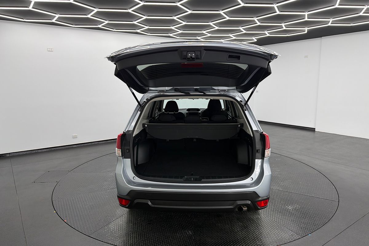 2025 Subaru Forester 2.5i S5