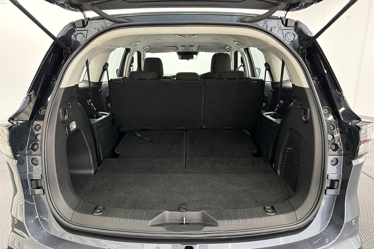 2022 Isuzu MU-X LS-M
