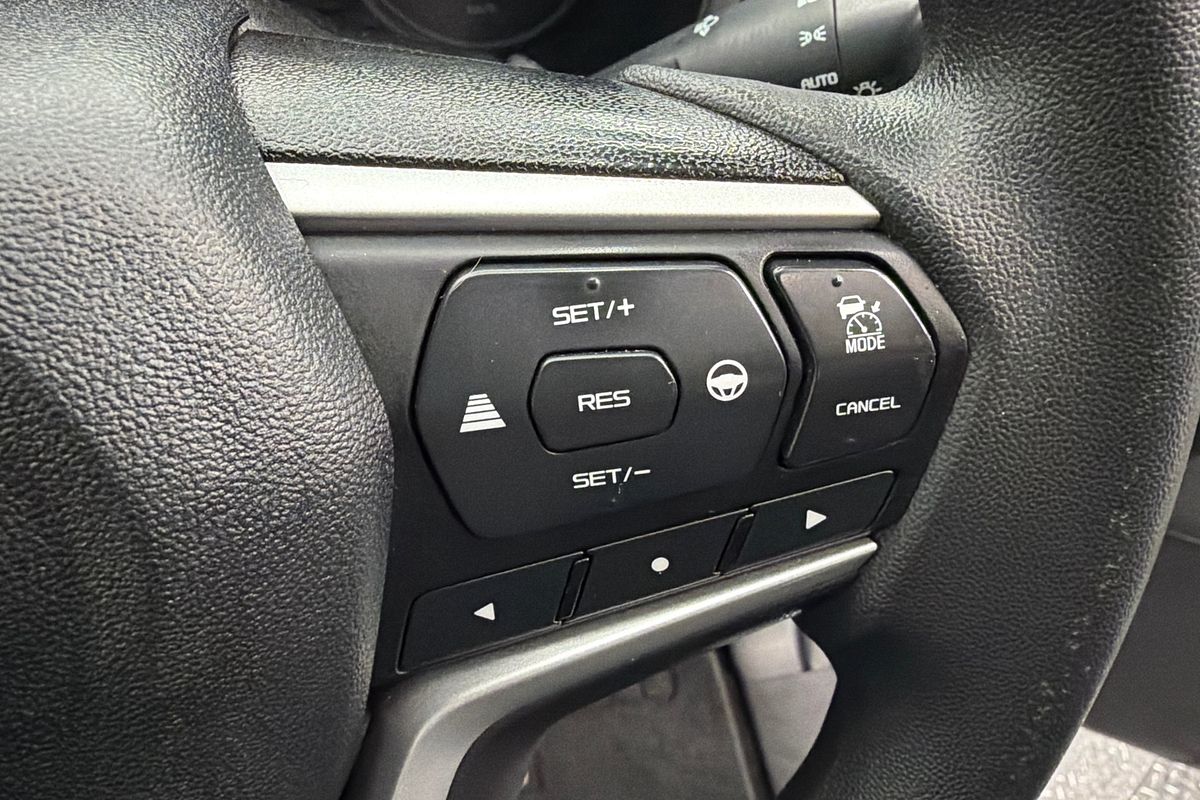 2022 Isuzu MU-X LS-M