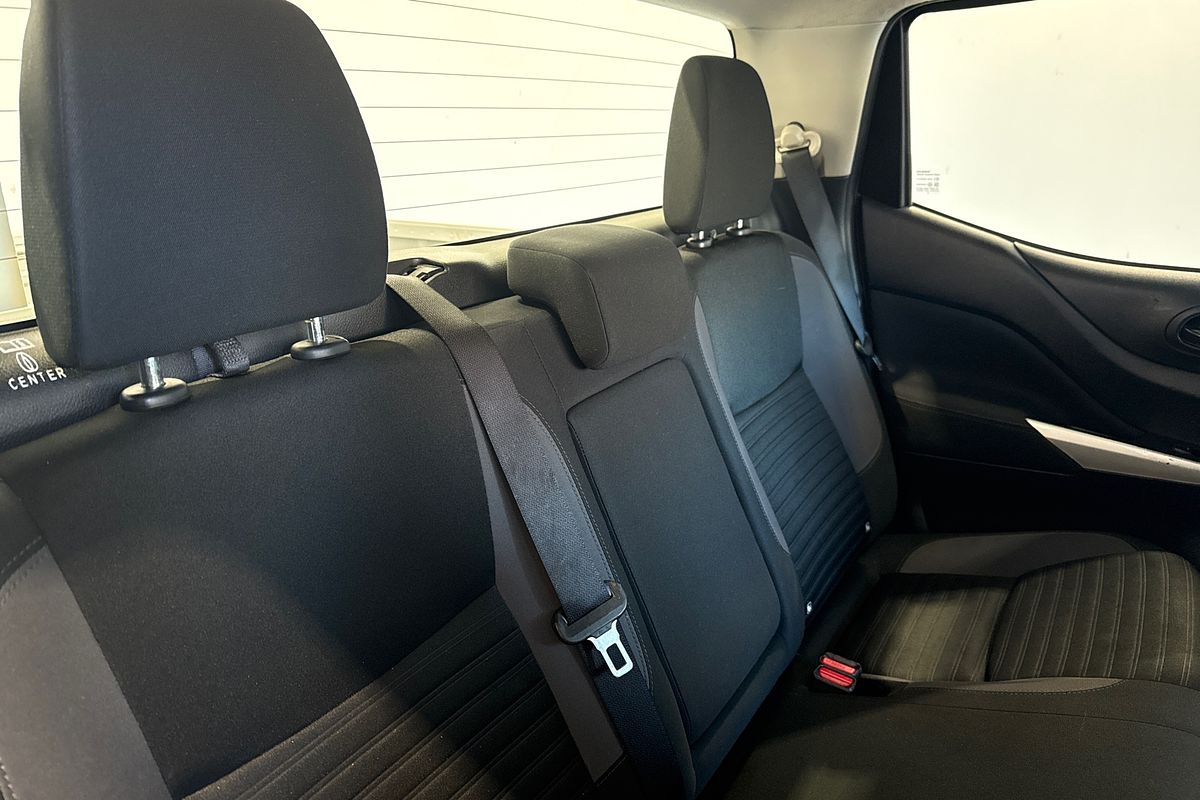 2022 Nissan Navara SL D23 4X4