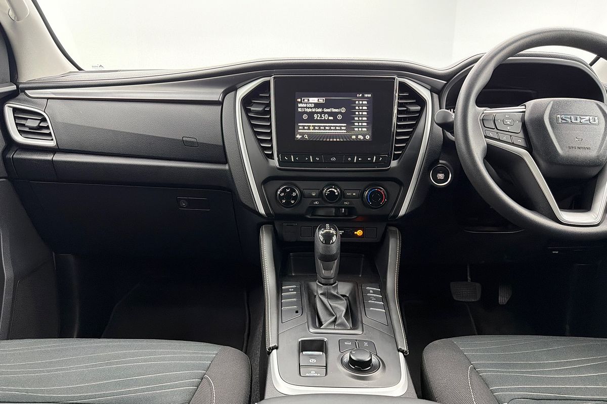 2022 Isuzu MU-X LS-M