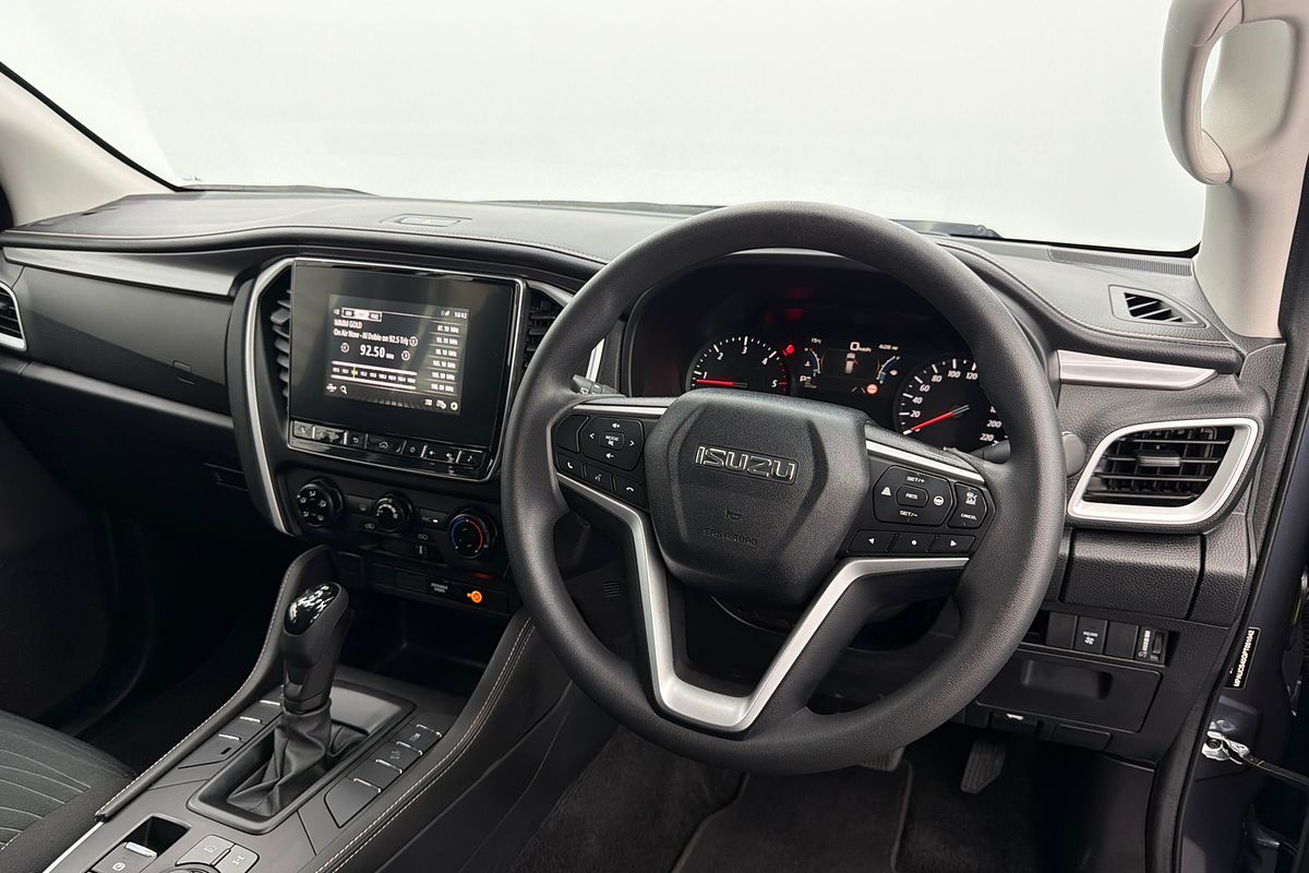 2022 Isuzu MU-X LS-M