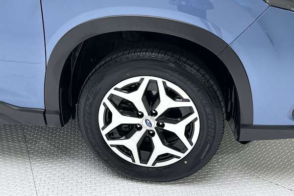 2024 Subaru Forester 2.5i S5 thumb-9