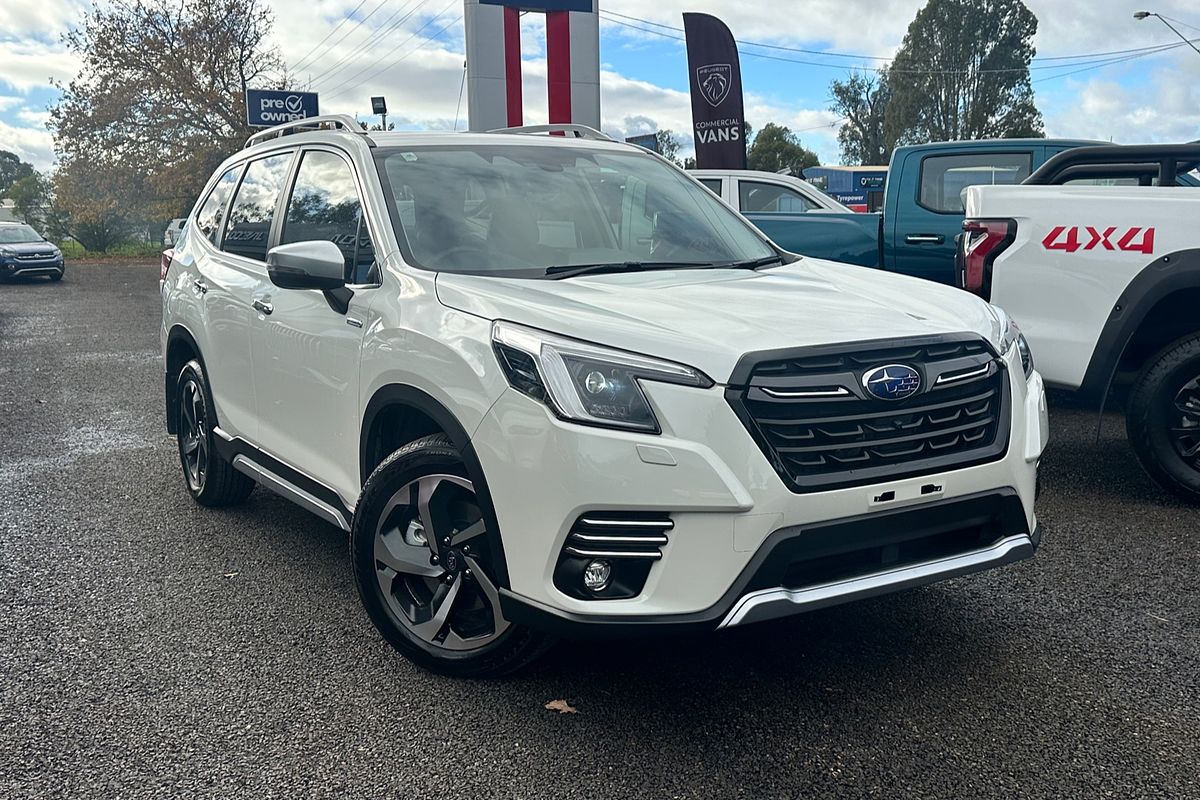 2024 Subaru Forester Hybrid S S5