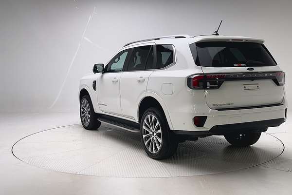 2024 Ford Everest Platinum 3.0L thumb-6