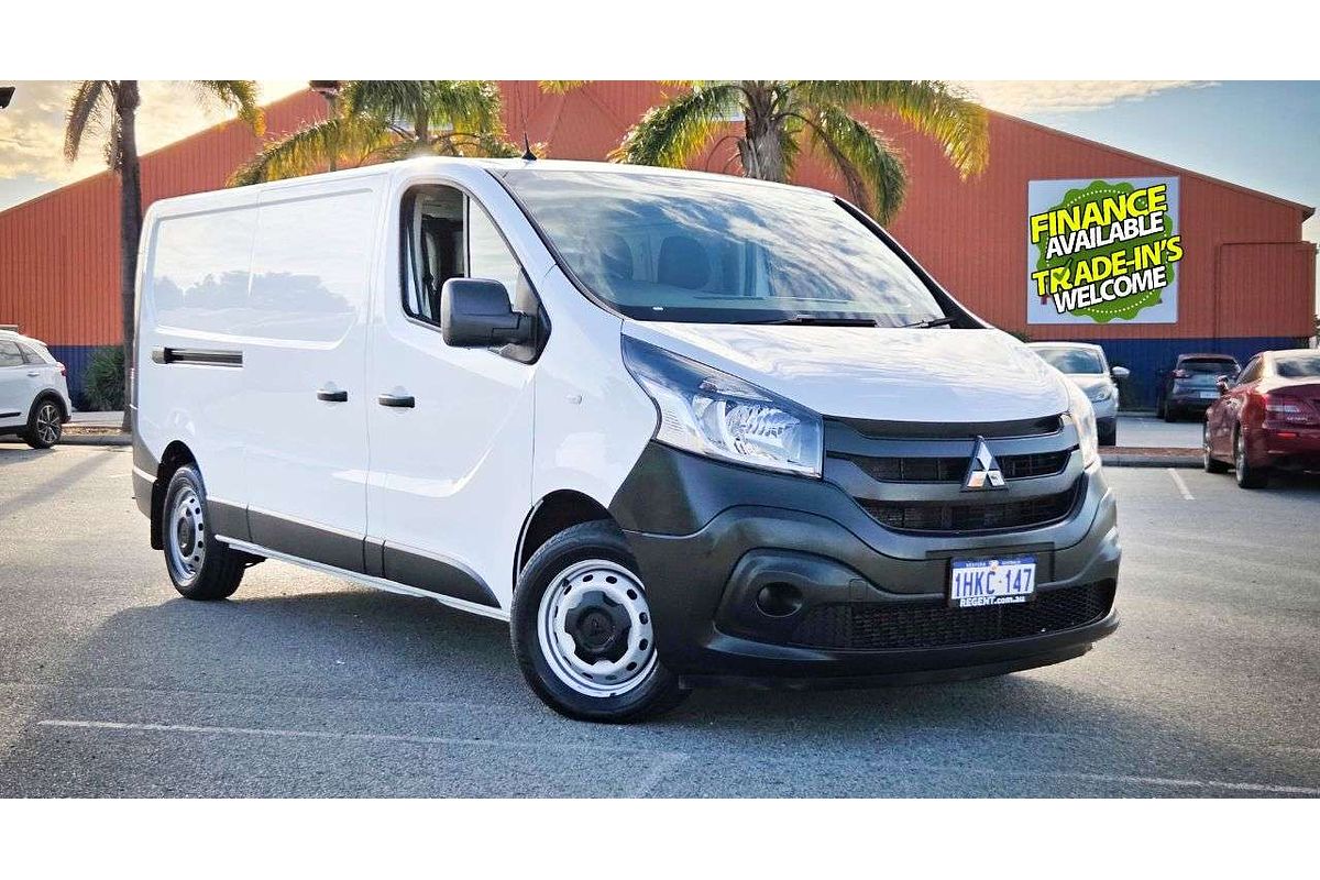 2021 Mitsubishi Express GLX SN LWB