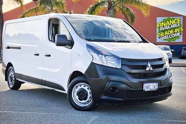2021 Mitsubishi Express GLX SN LWB