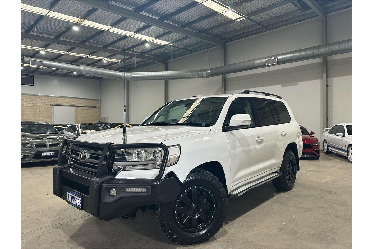 2019 Toyota Landcruiser GXL VDJ200R