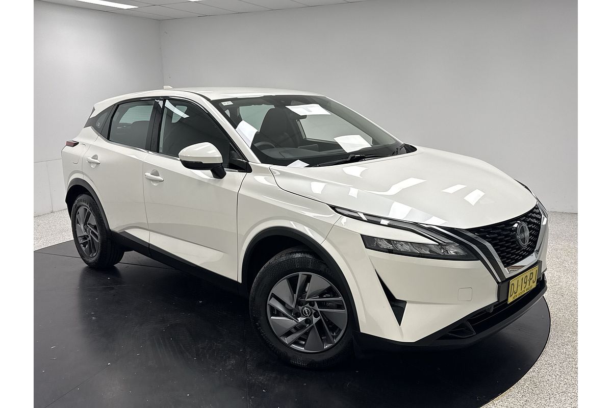 2024 Nissan QASHQAI ST J12