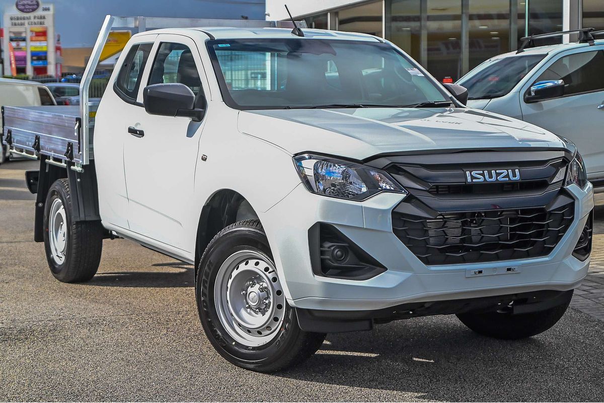 2026 Isuzu D-MAX SX High Ride Rear Wheel Drive