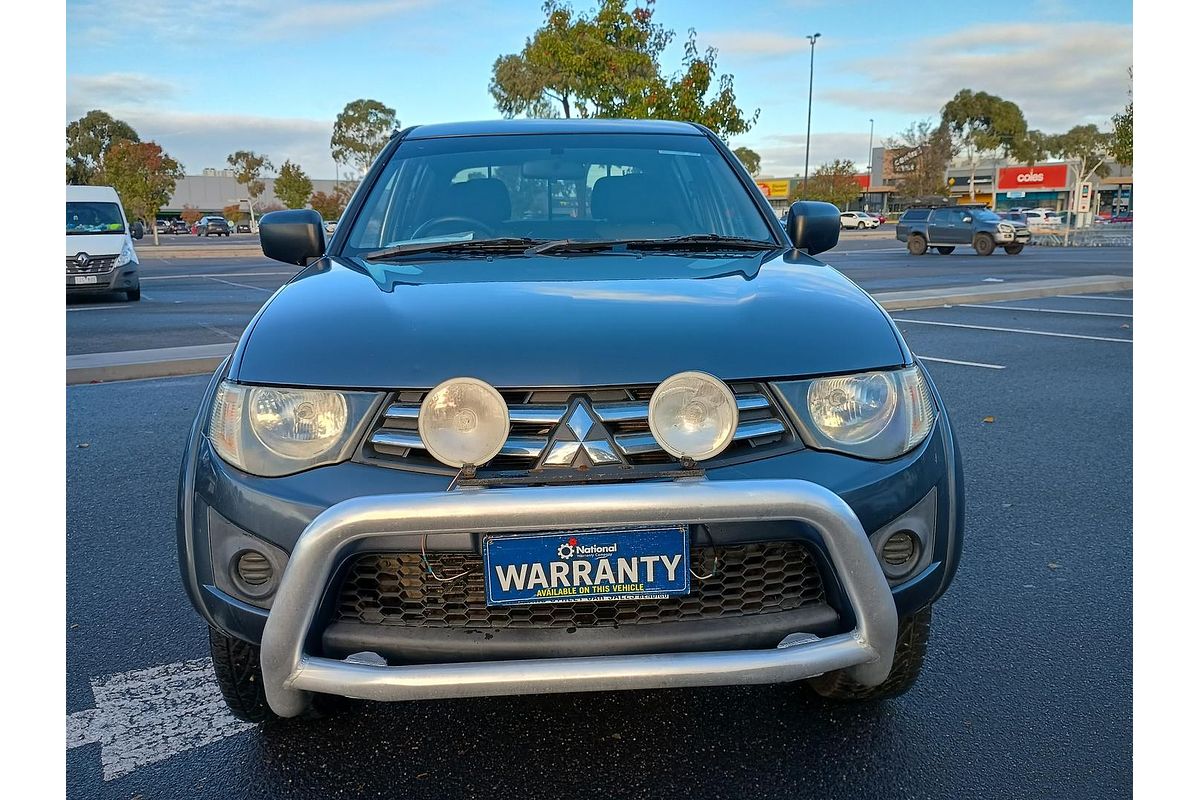 2010 Mitsubishi Triton GL-R MN 4X4