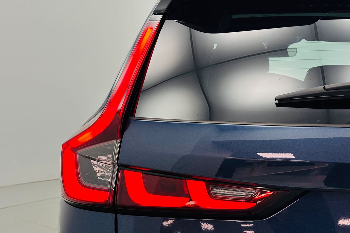 Honda CR-V. 5 Doors Auto HEVRS 24