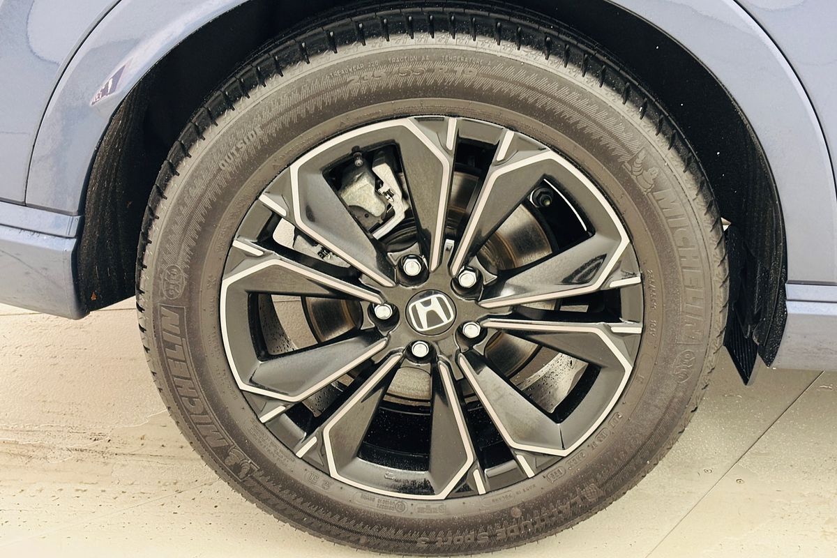 Honda CR-V. 5 Doors Auto HEVRS 24