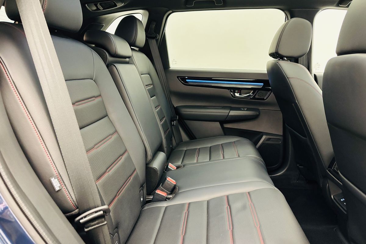 Honda CR-V. 5 Doors Auto HEVRS 24