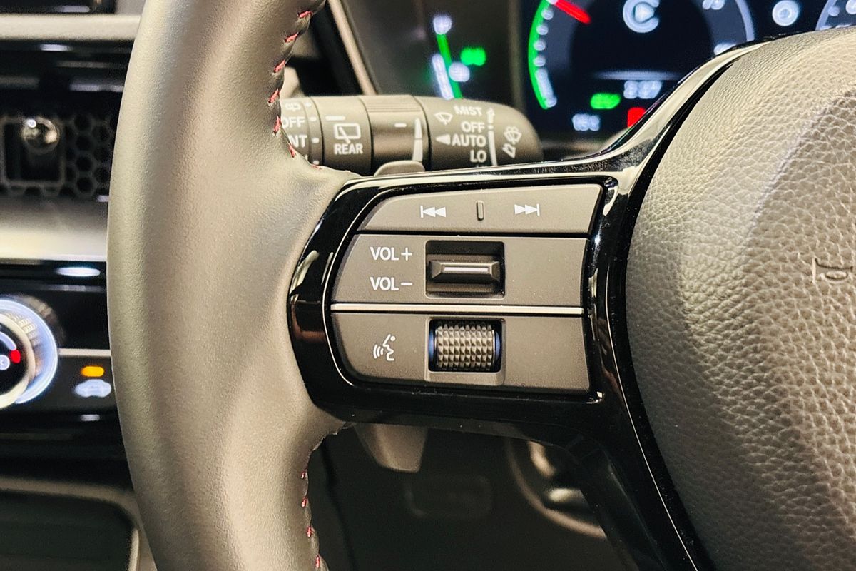 Honda CR-V. 5 Doors Auto HEVRS 24