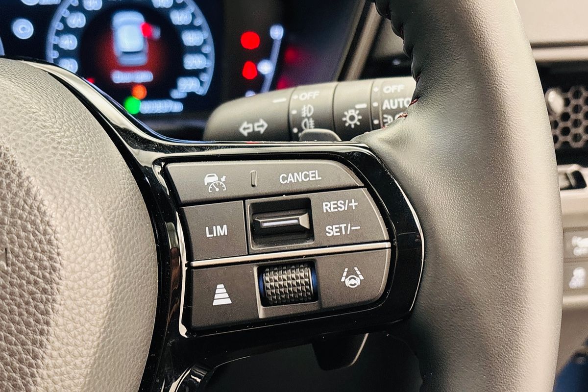 Honda CR-V. 5 Doors Auto HEVRS 24