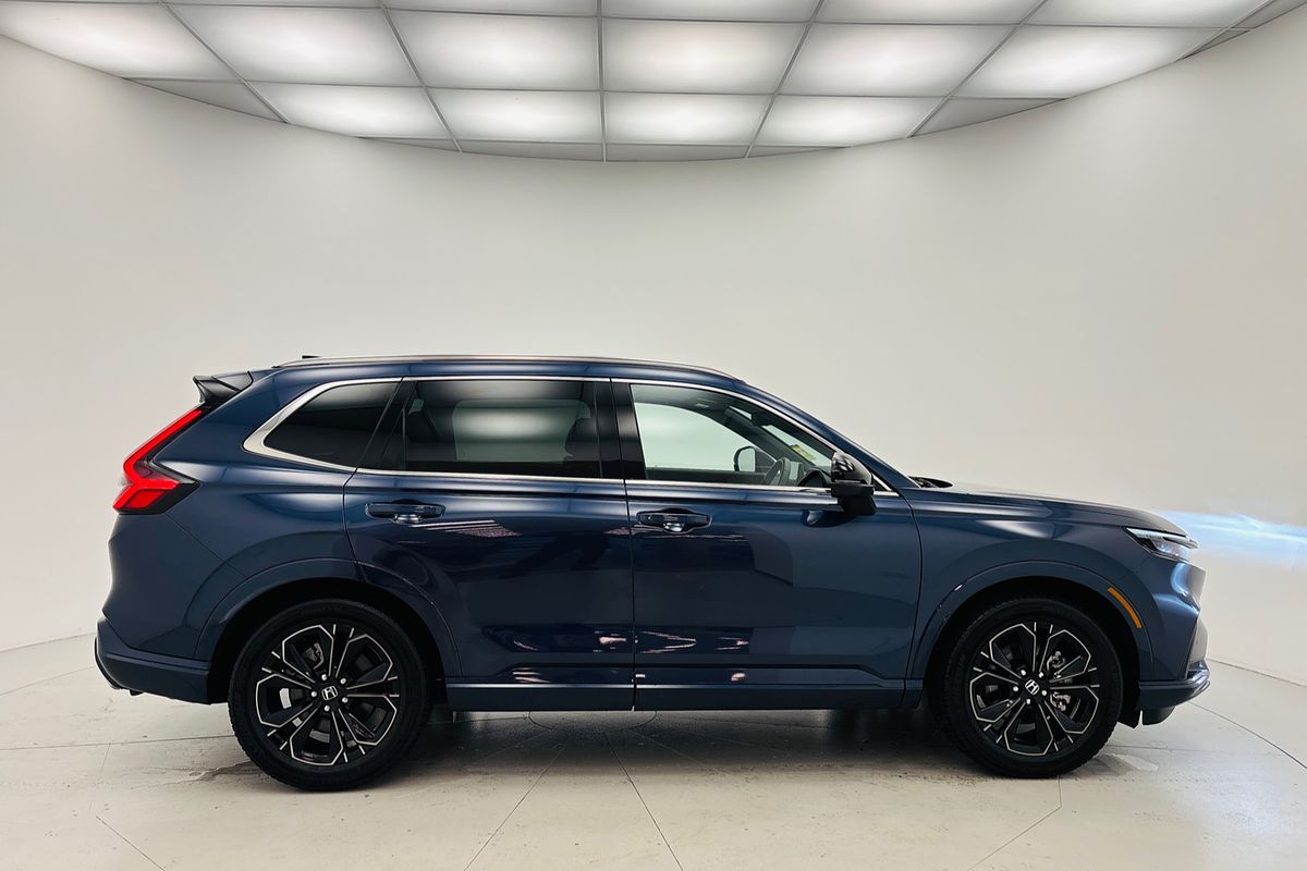Honda CR-V. 5 Doors Auto HEVRS 24