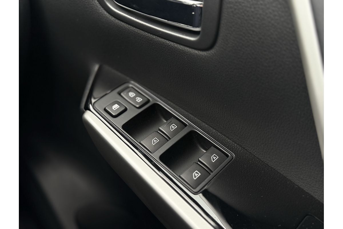 2025 Mitsubishi Pajero Sport GLX QG