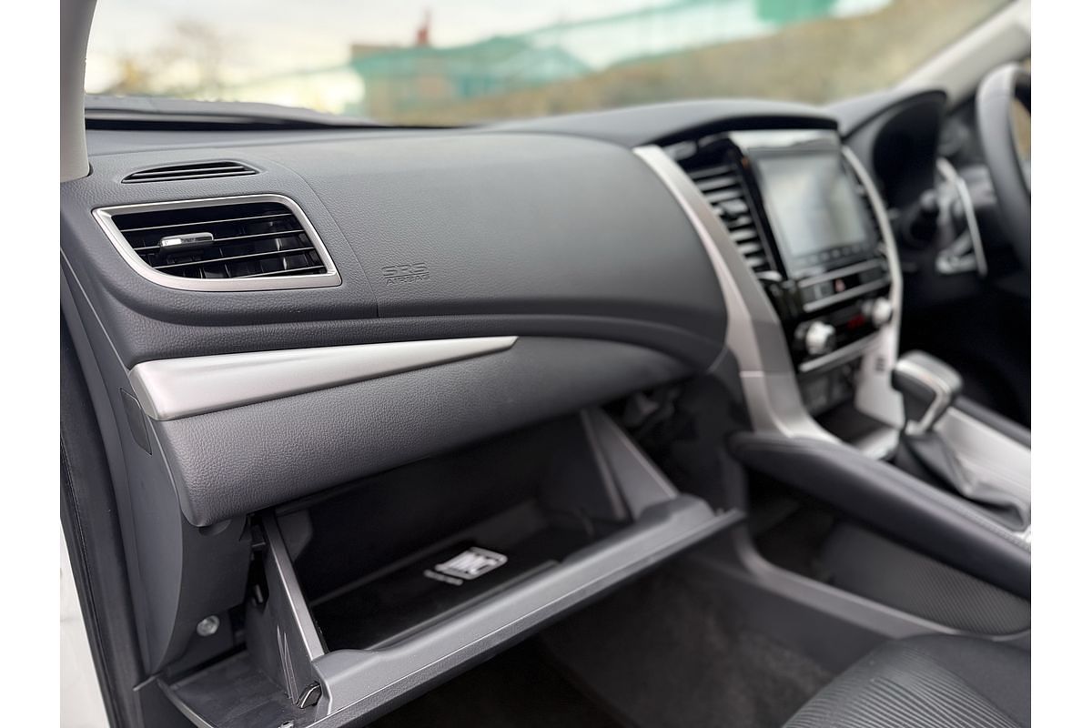 2025 Mitsubishi Pajero Sport GLX QG