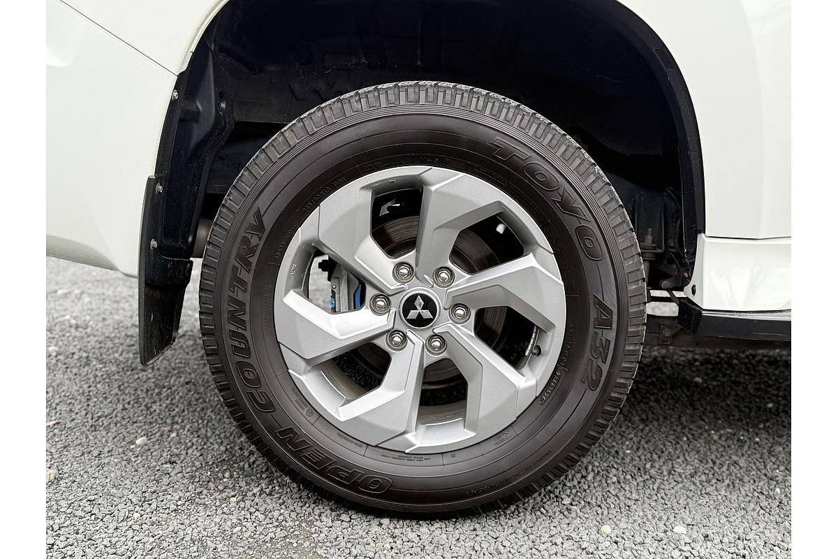 2025 Mitsubishi Pajero Sport GLX QG