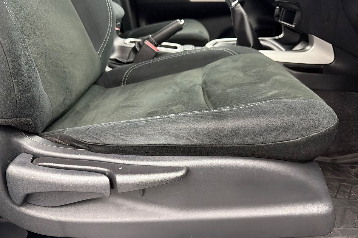 2020 Nissan Navara ST D23 Series 4 Rear Wheel Drive