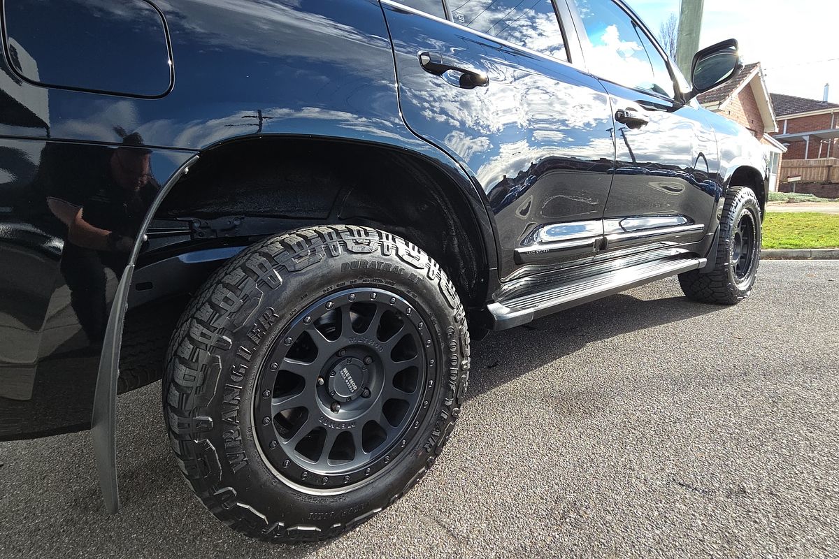 2020 Toyota Landcruiser Sahara VDJ200R