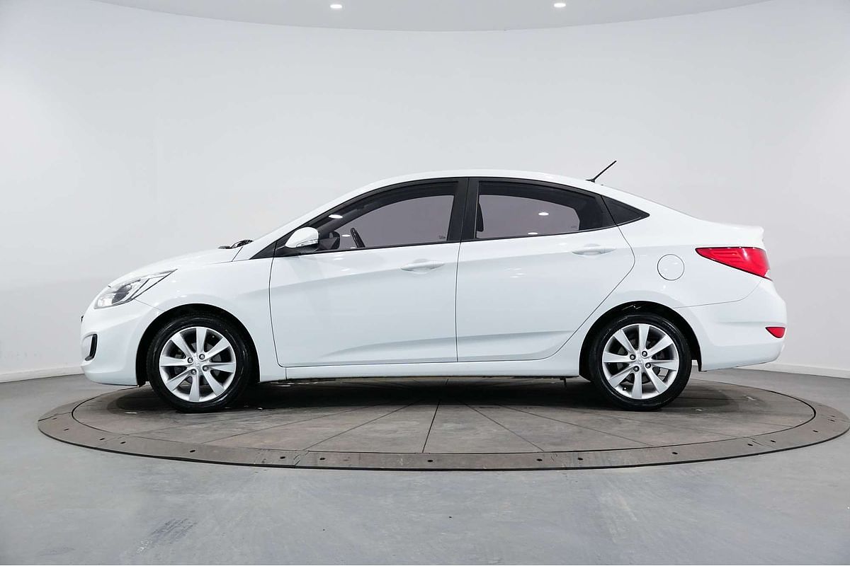 2017 Hyundai Accent Sport RB6