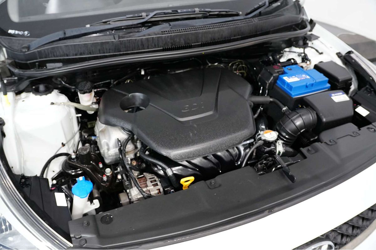 2017 Hyundai Accent Sport RB6