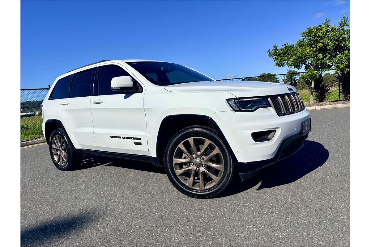 2016 Jeep Grand Cherokee 75th Anniversary WK