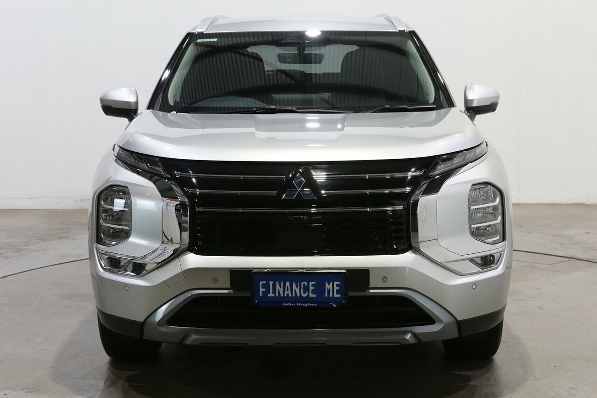 2025 Mitsubishi Outlander LS ZM