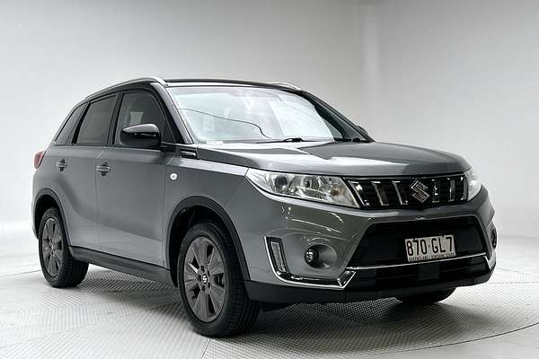 2022 Suzuki Vitara Shadow LY Series II