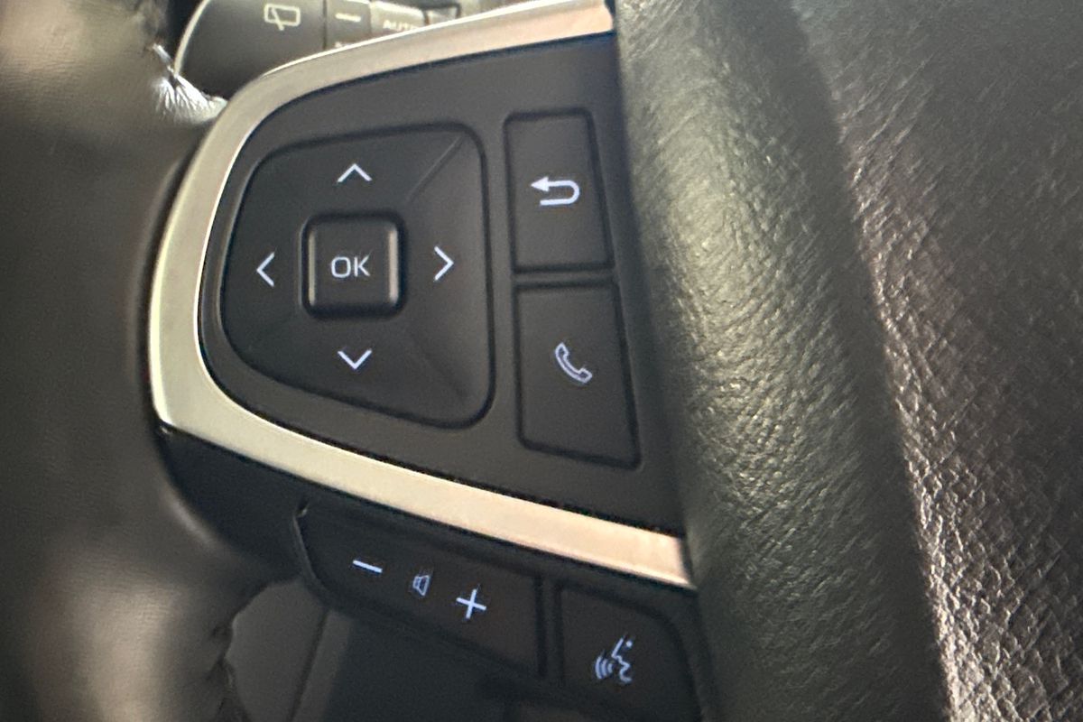 2022 Toyota Granvia GDH303R