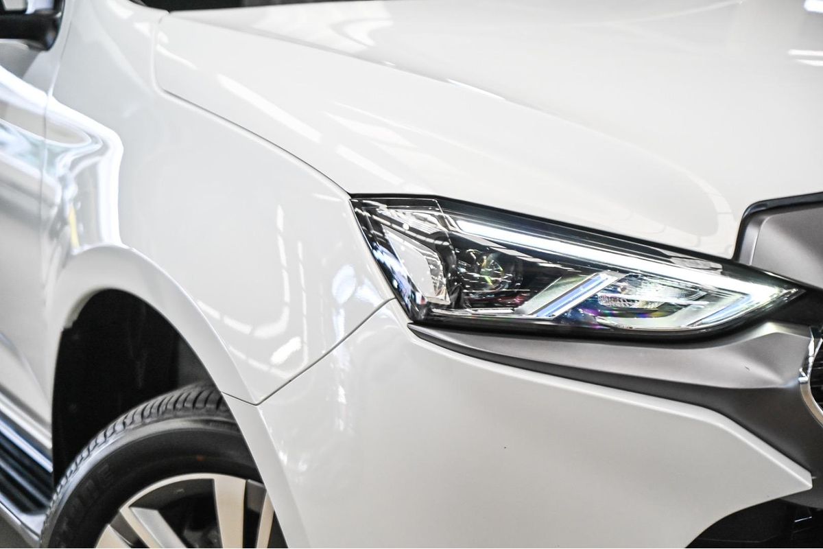 2024 Isuzu MU-X LS-T