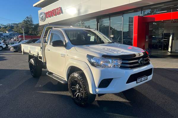2024 Toyota Hilux SR GUN126R 4X4