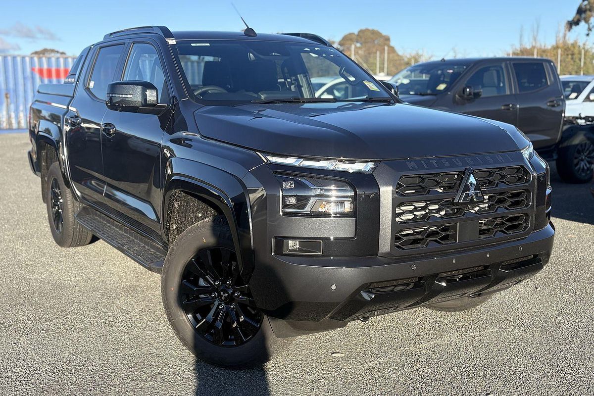 2026 Mitsubishi Triton GSR MV 4X4