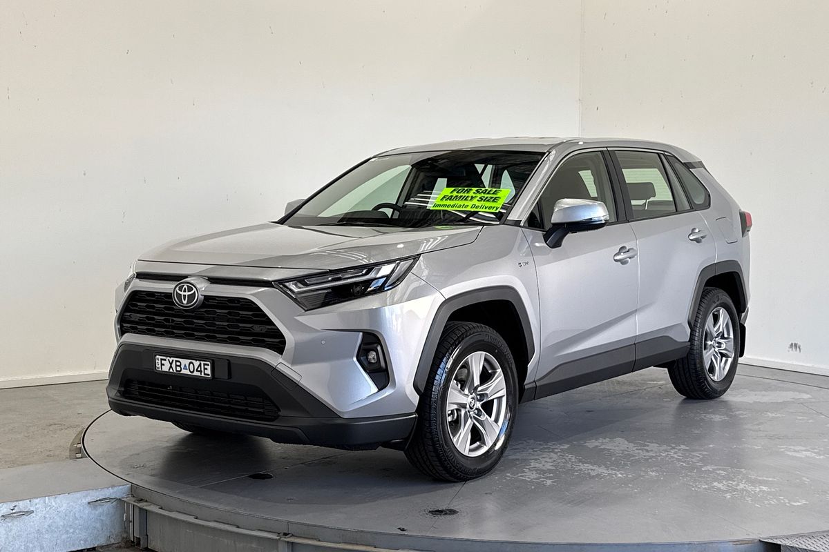 2025 Toyota RAV4 GX (2WD) HYBRID AXAH52R