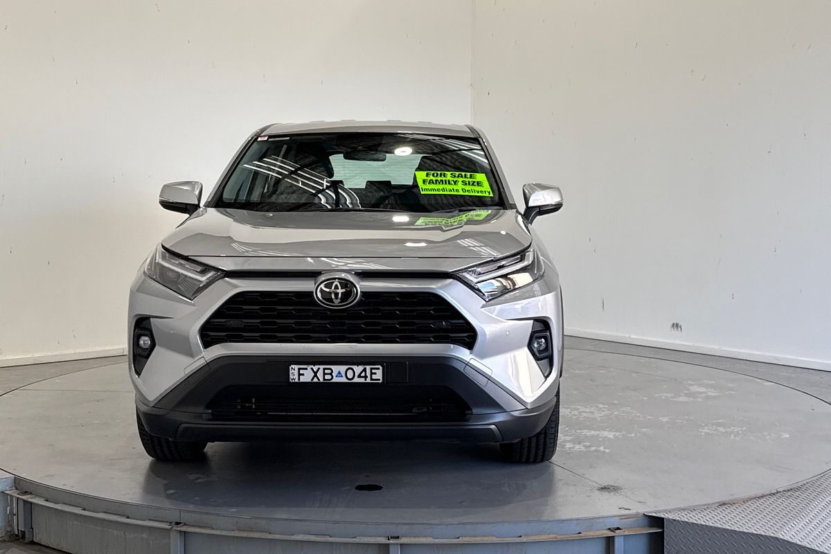 2025 Toyota RAV4 GX (2WD) HYBRID AXAH52R