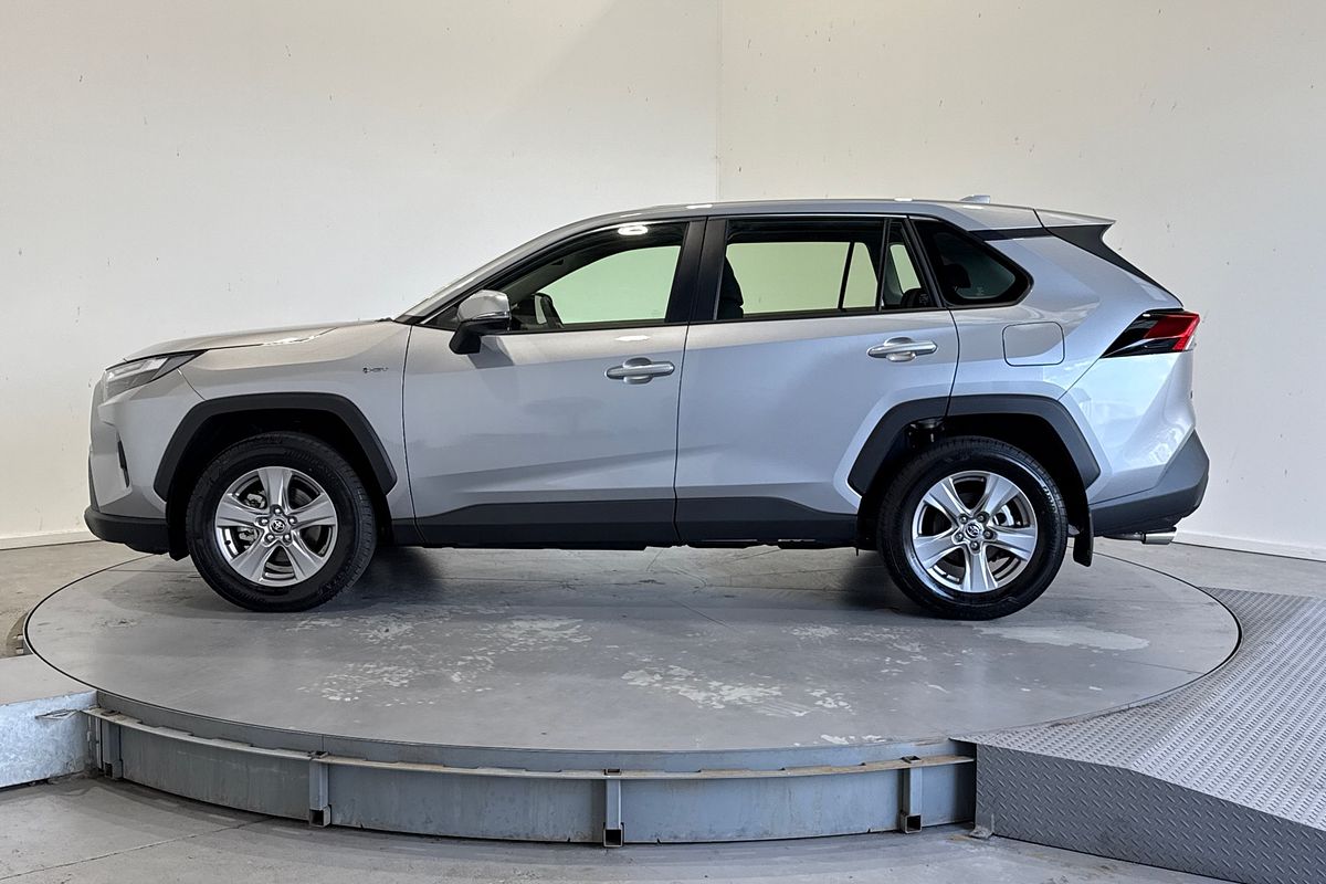 2025 Toyota RAV4 GX (2WD) HYBRID AXAH52R