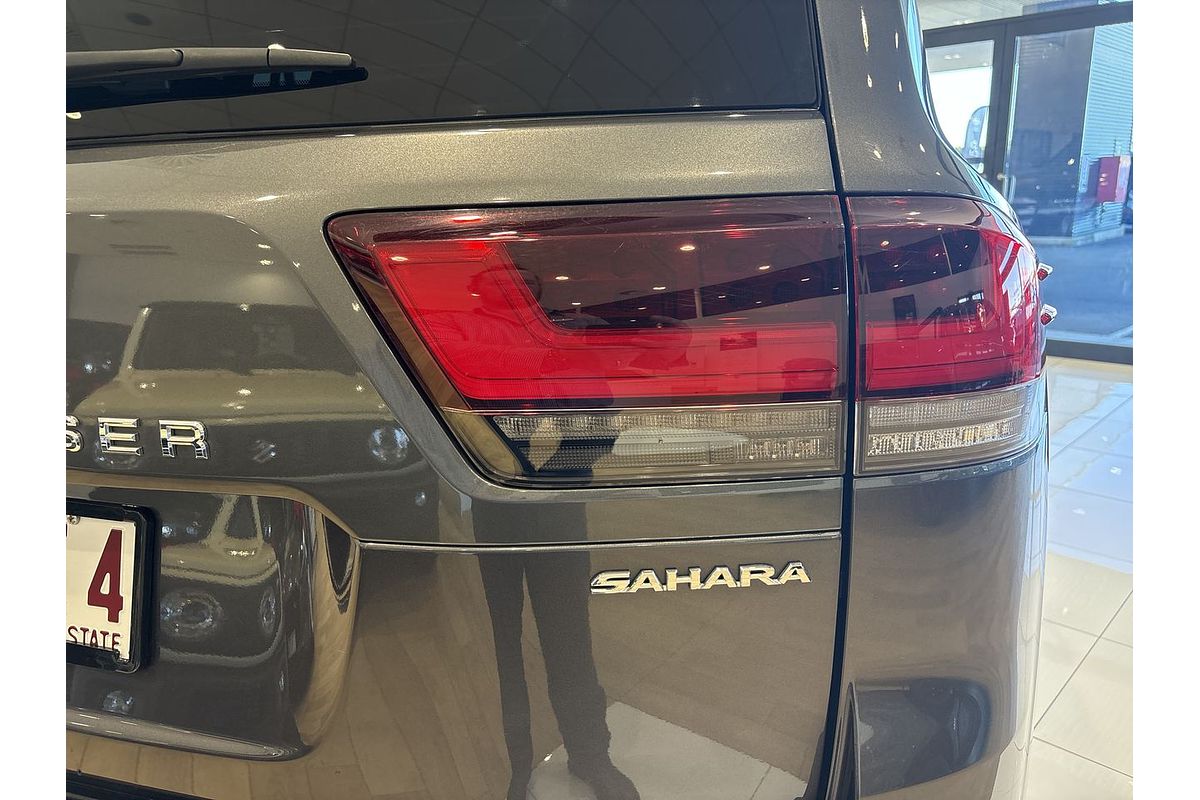 2023 Toyota Landcruiser Sahara FJA300R