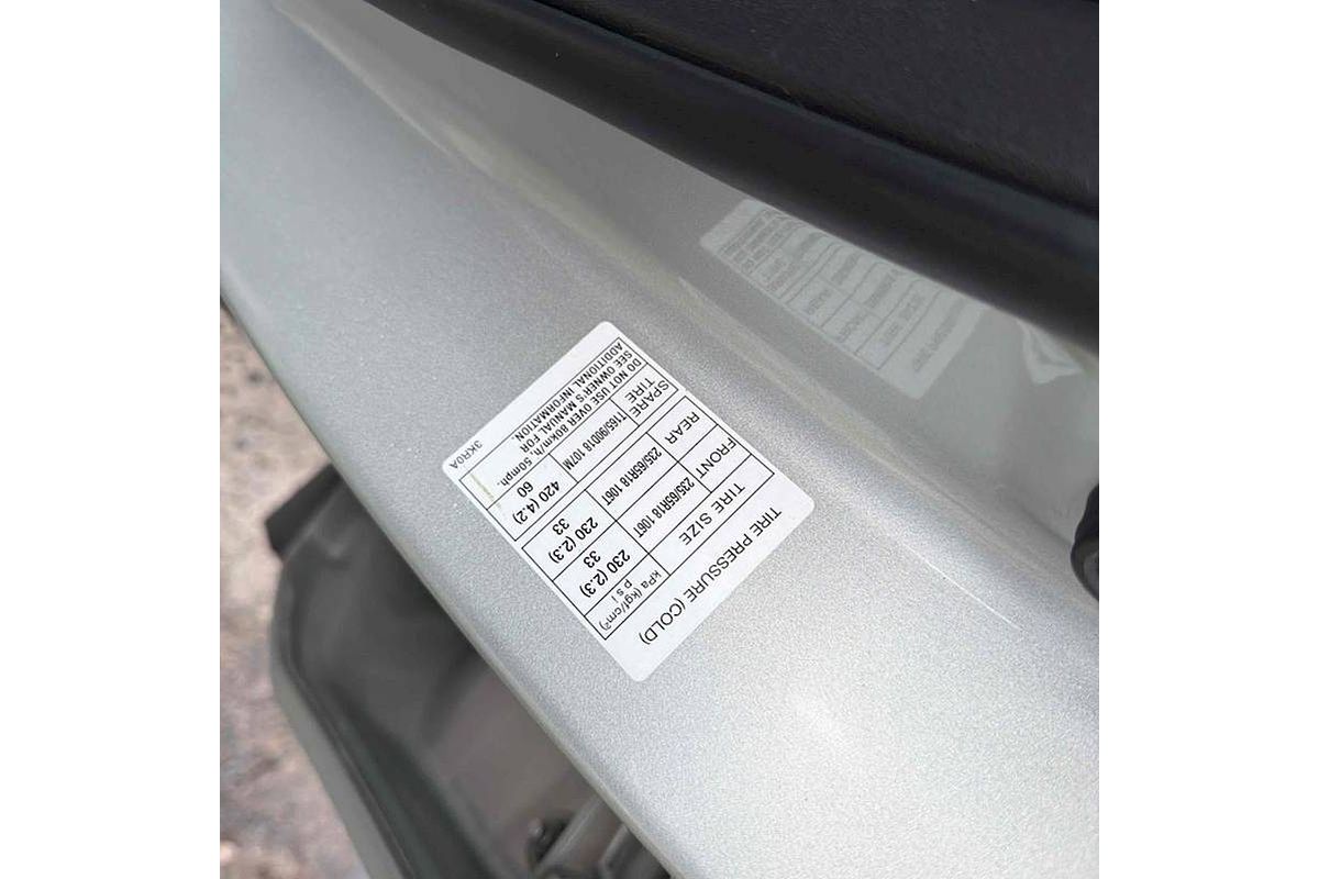 2017 Nissan Pathfinder ST R52 Series II