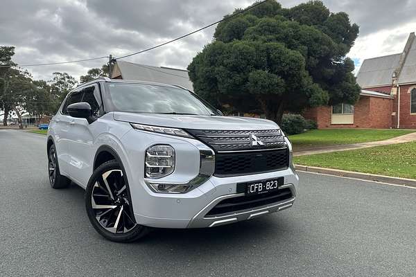 2022 Mitsubishi Outlander